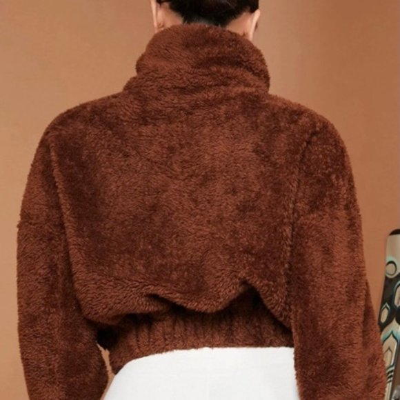 NWOT Brown Zip Half Placket Teddy Sweatshirt M - Picture 2 of 9